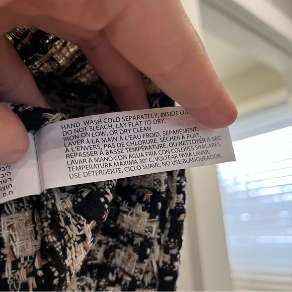 BNWOT Dex cropped blazer - Picture 4 of 4